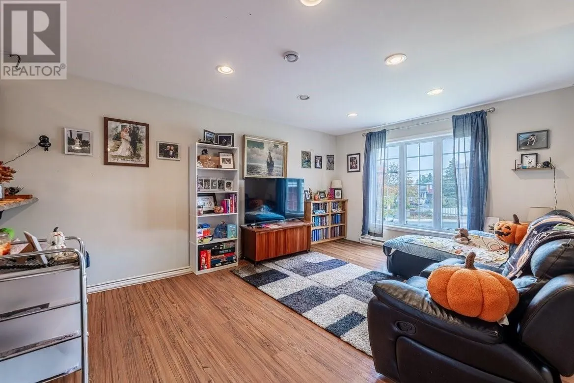 147 PARADISE Road