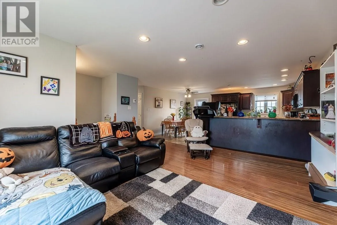 147 PARADISE Road