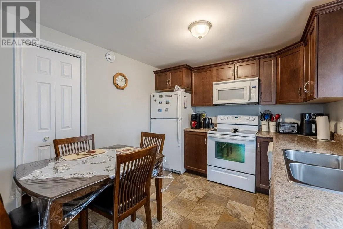 147 PARADISE Road