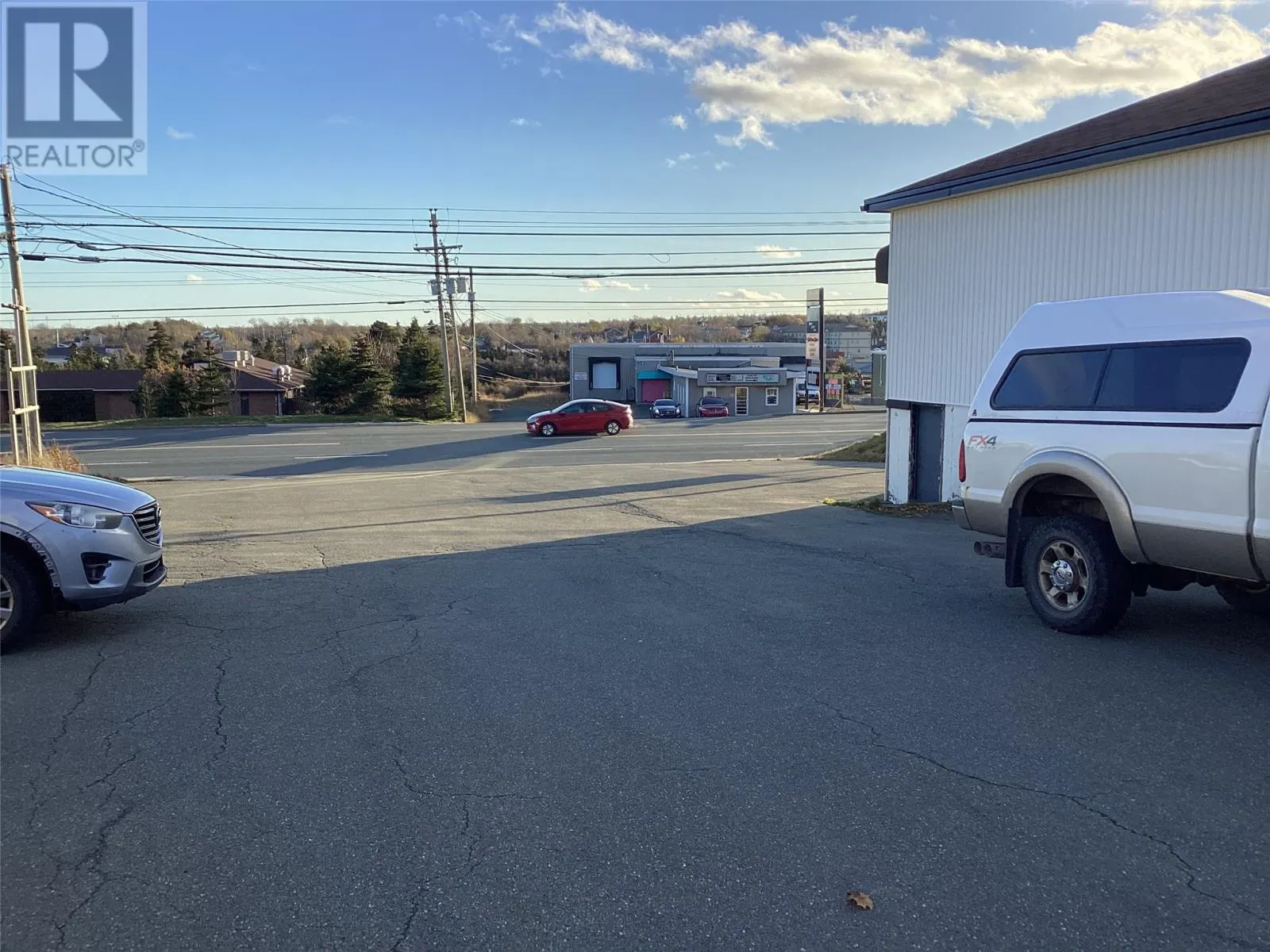 956-958 Topsail Road