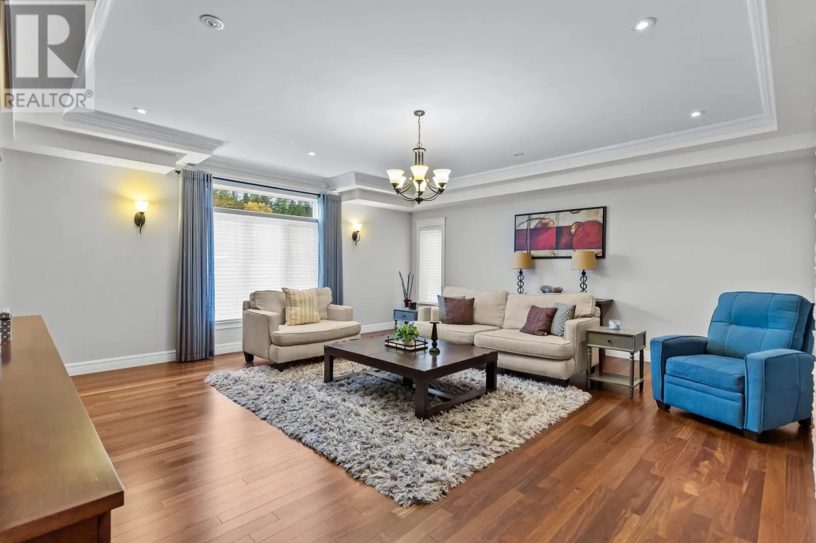8 Harvey Place