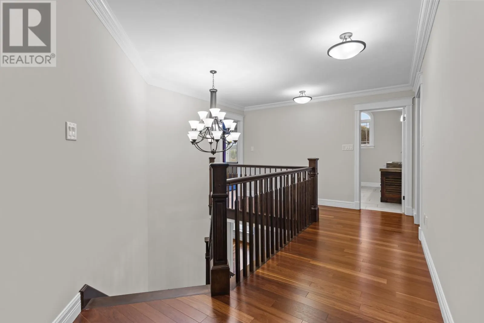 8 Harvey Place