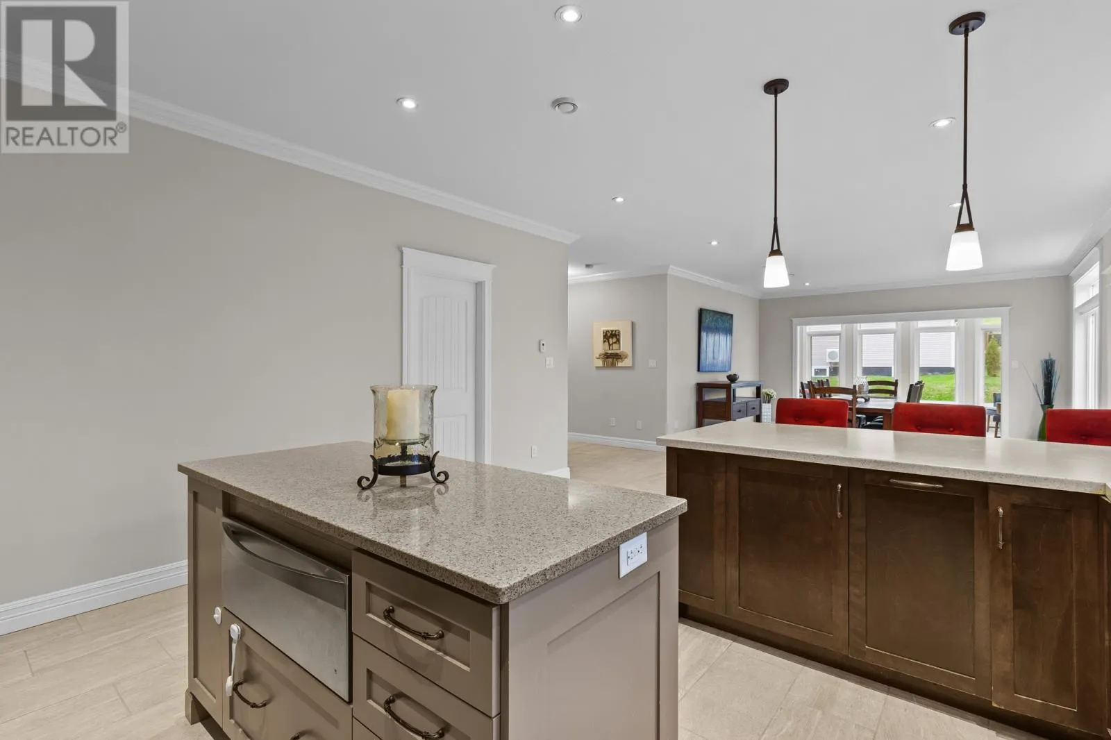 8 Harvey Place