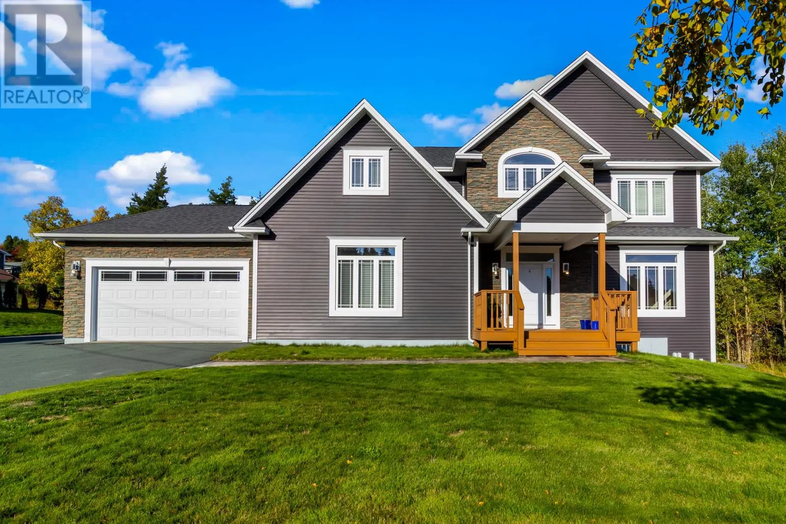 8 Harvey Place