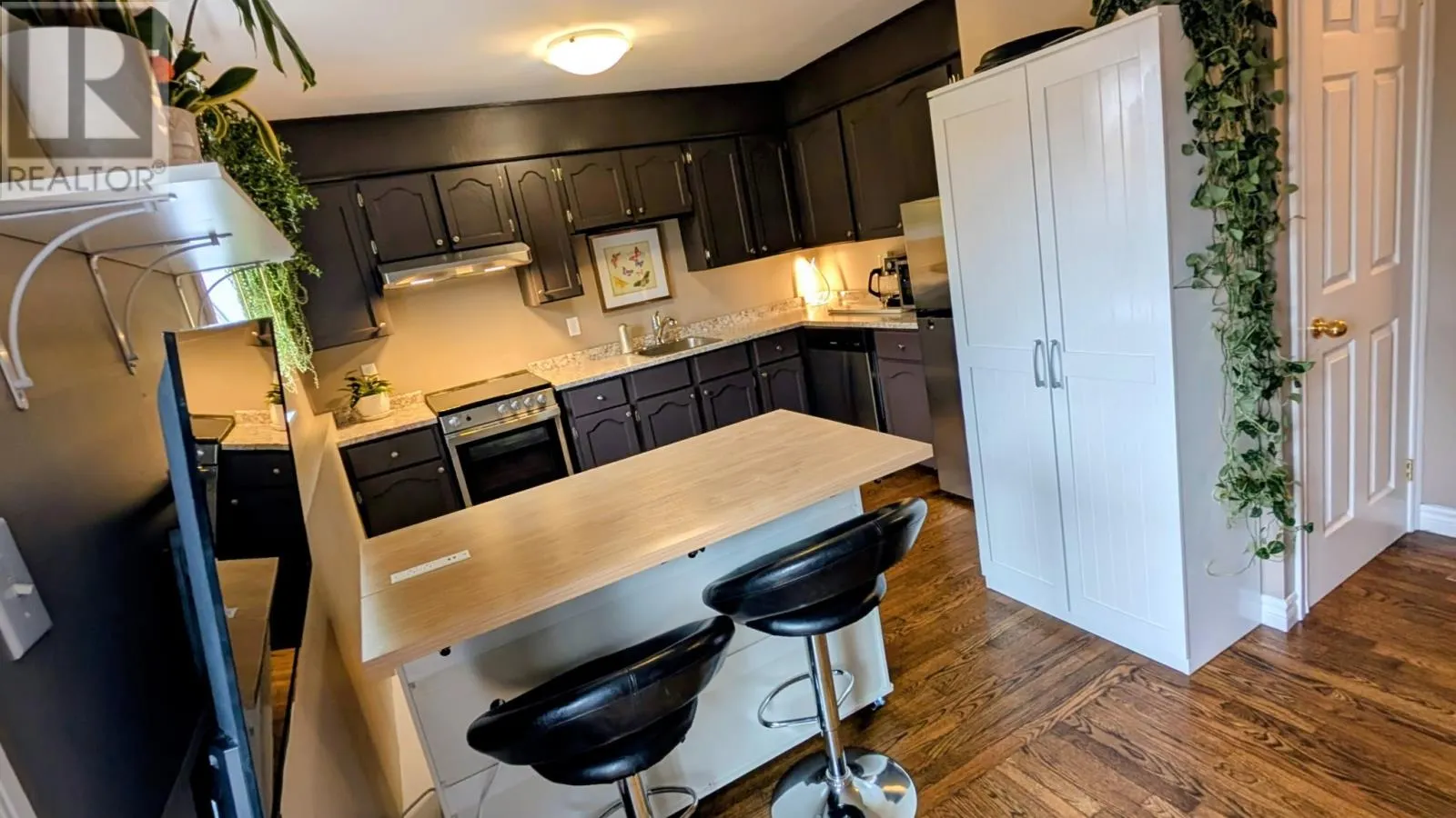 104 Portugal Cove Road Unit#302, #302