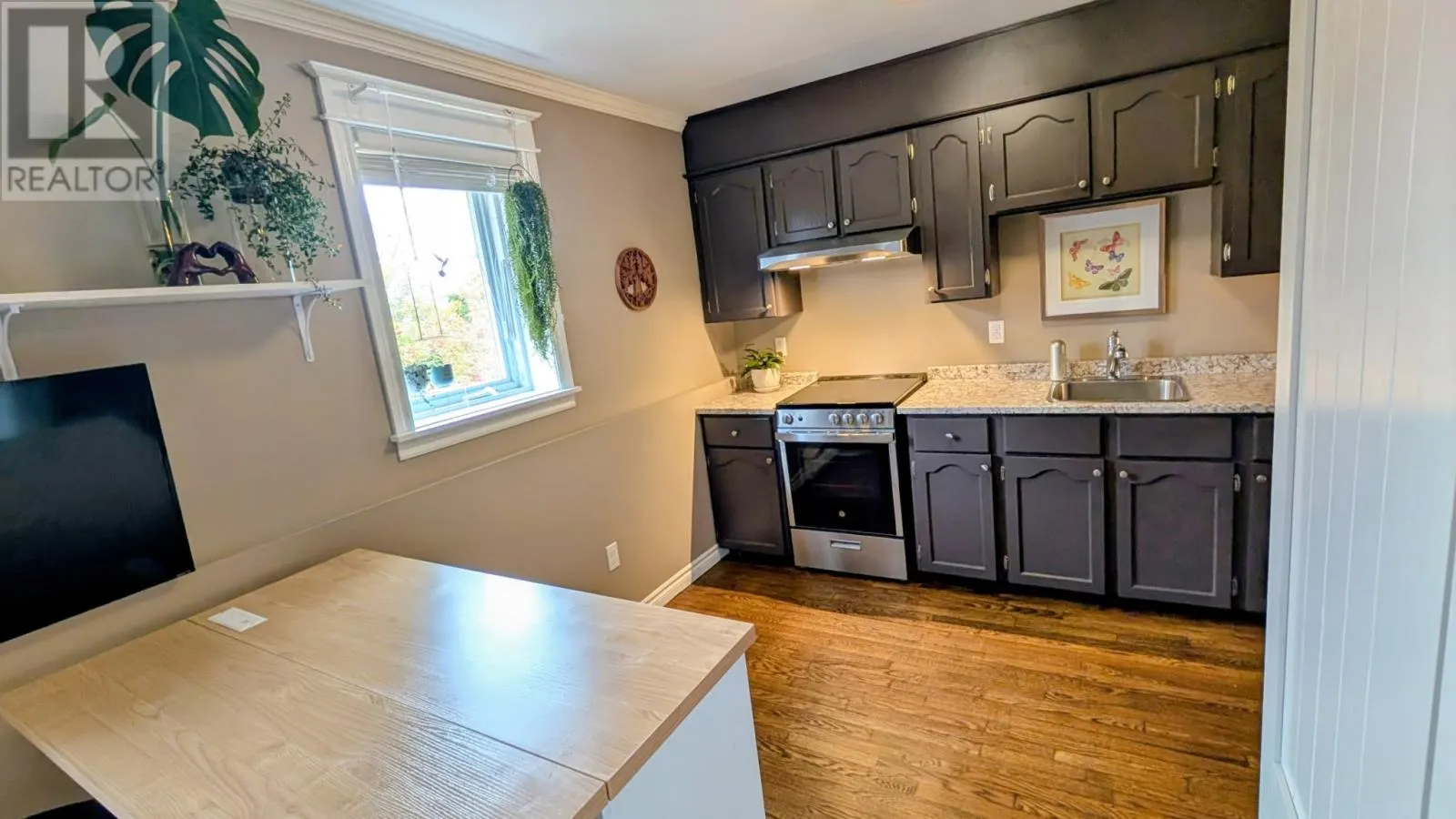104 Portugal Cove Road Unit#302, #302