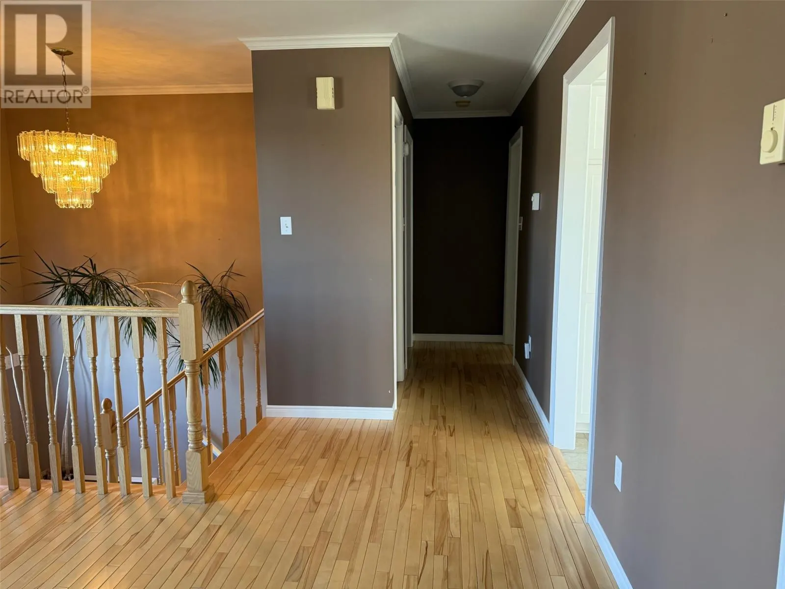 10 Dove Crescent