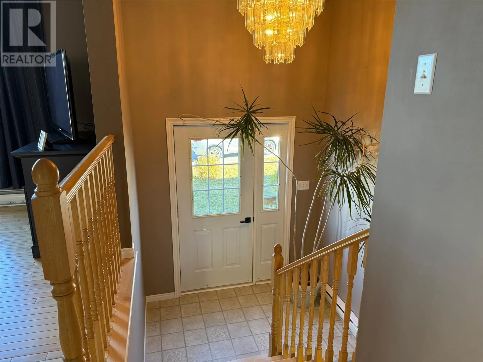 10 Dove Crescent