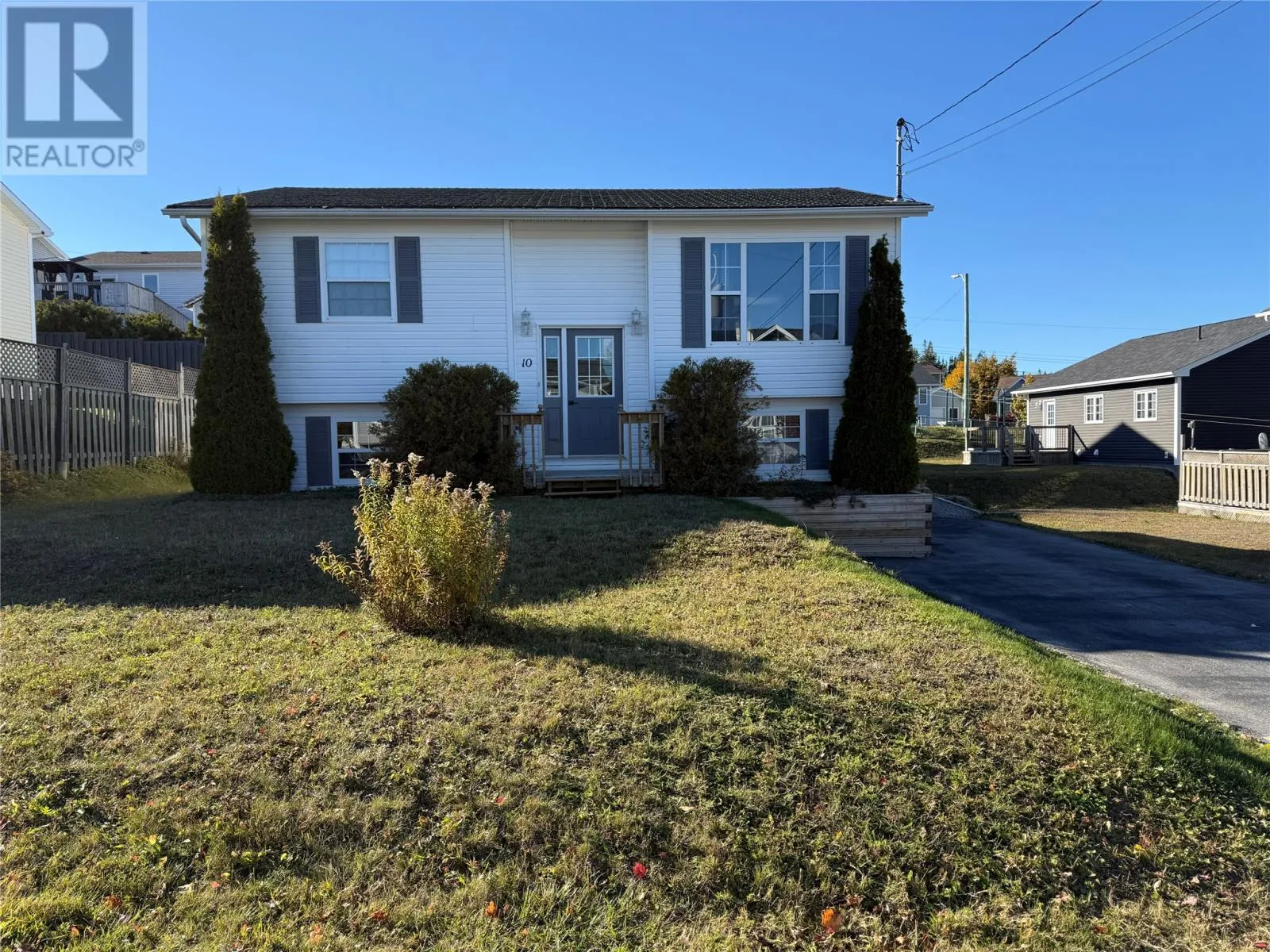 10 Dove Crescent