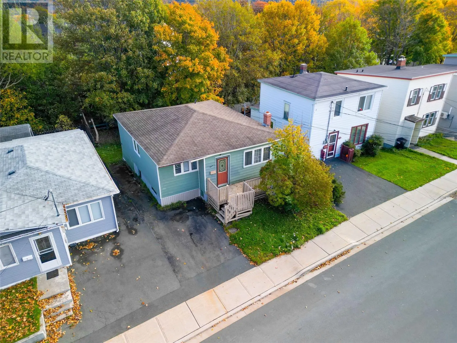 11 Blackmarsh Road