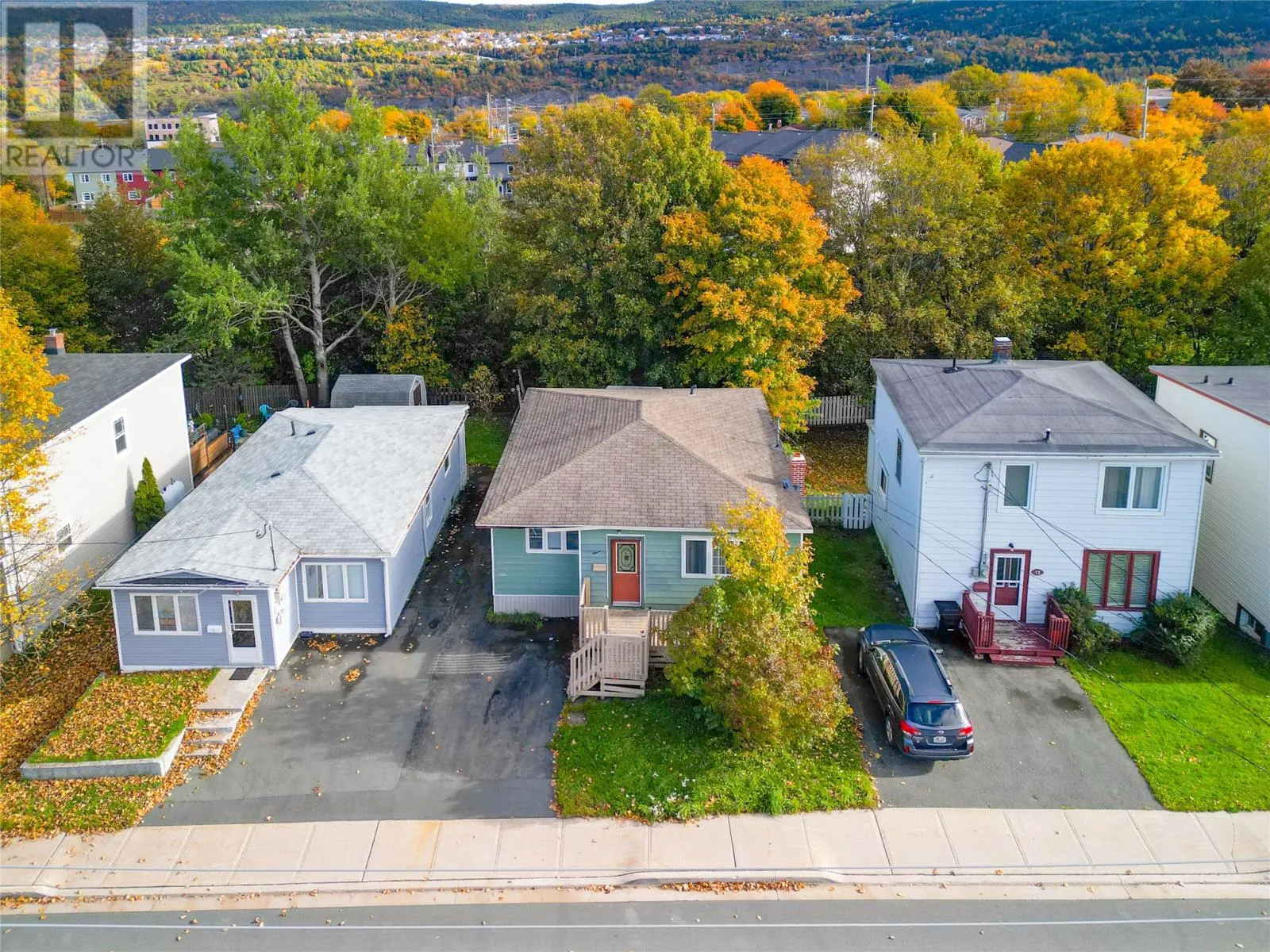 11 Blackmarsh Road
