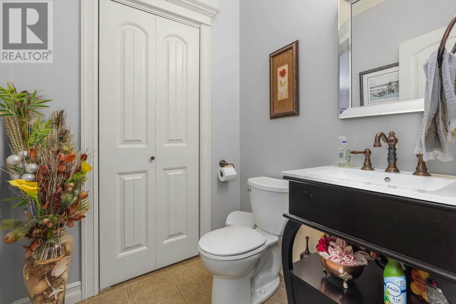 23 Tamarack Drive