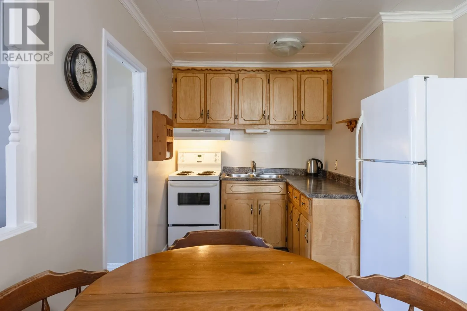 13 Happy Valley Road