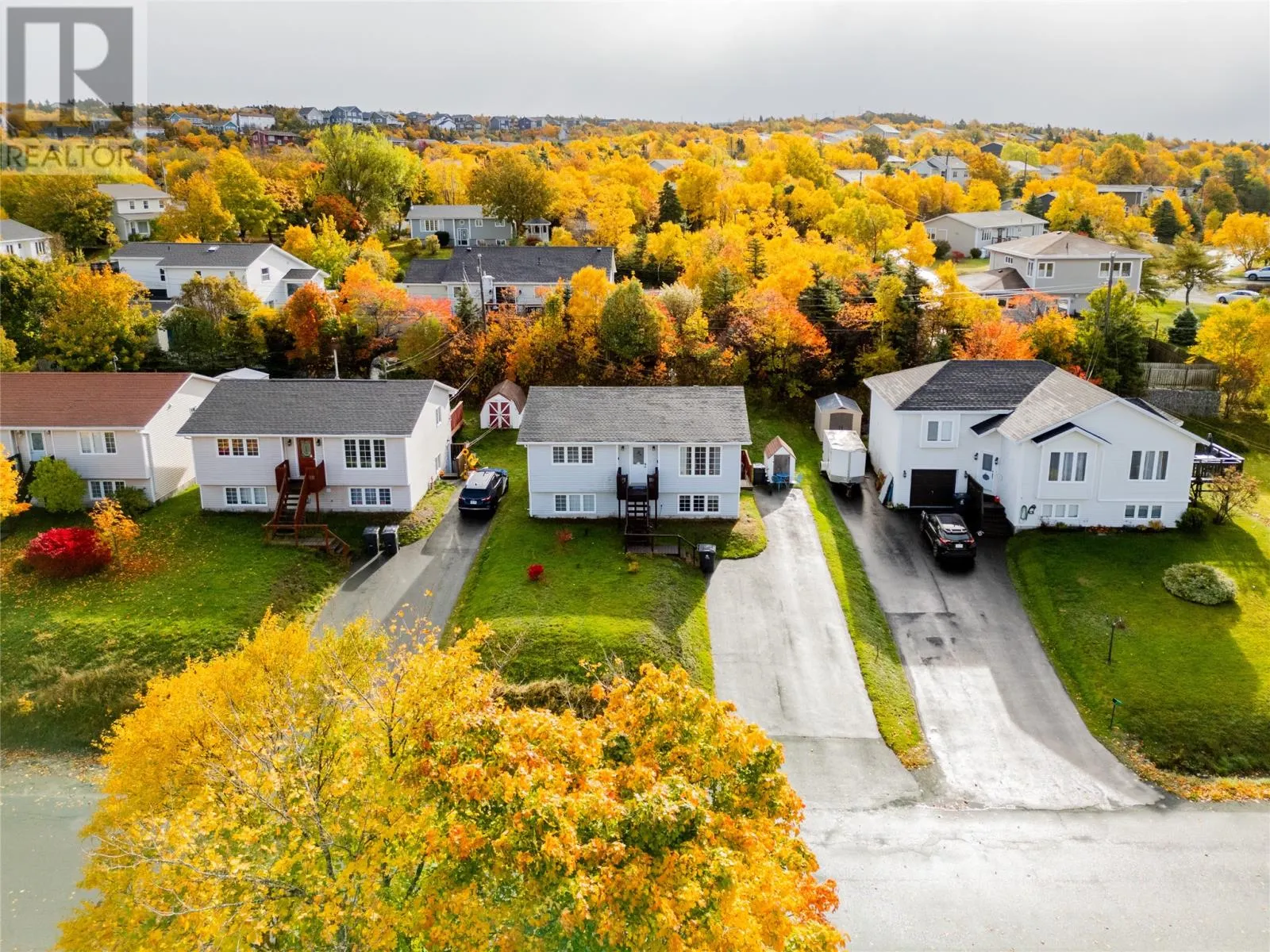 7 Sweetenwater Crescent