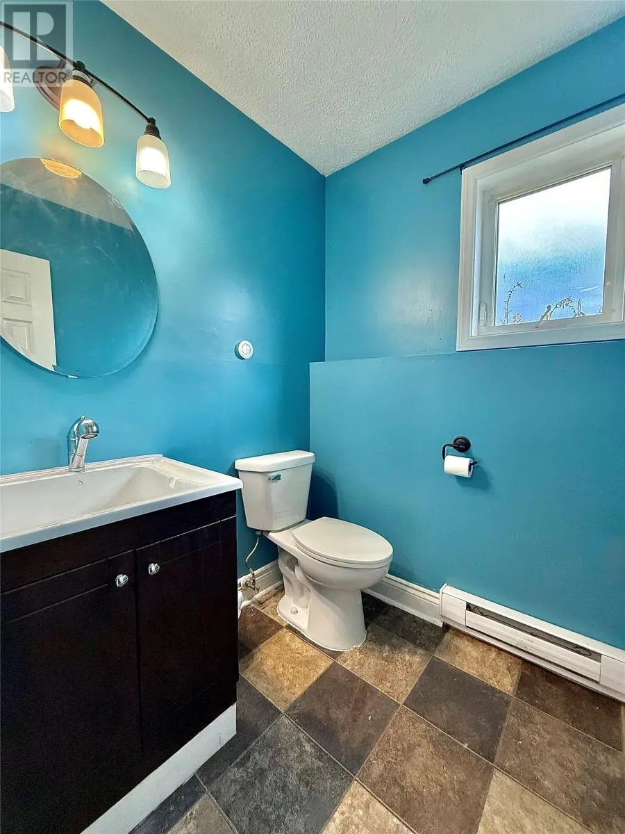 22 JACQUELINE Avenue