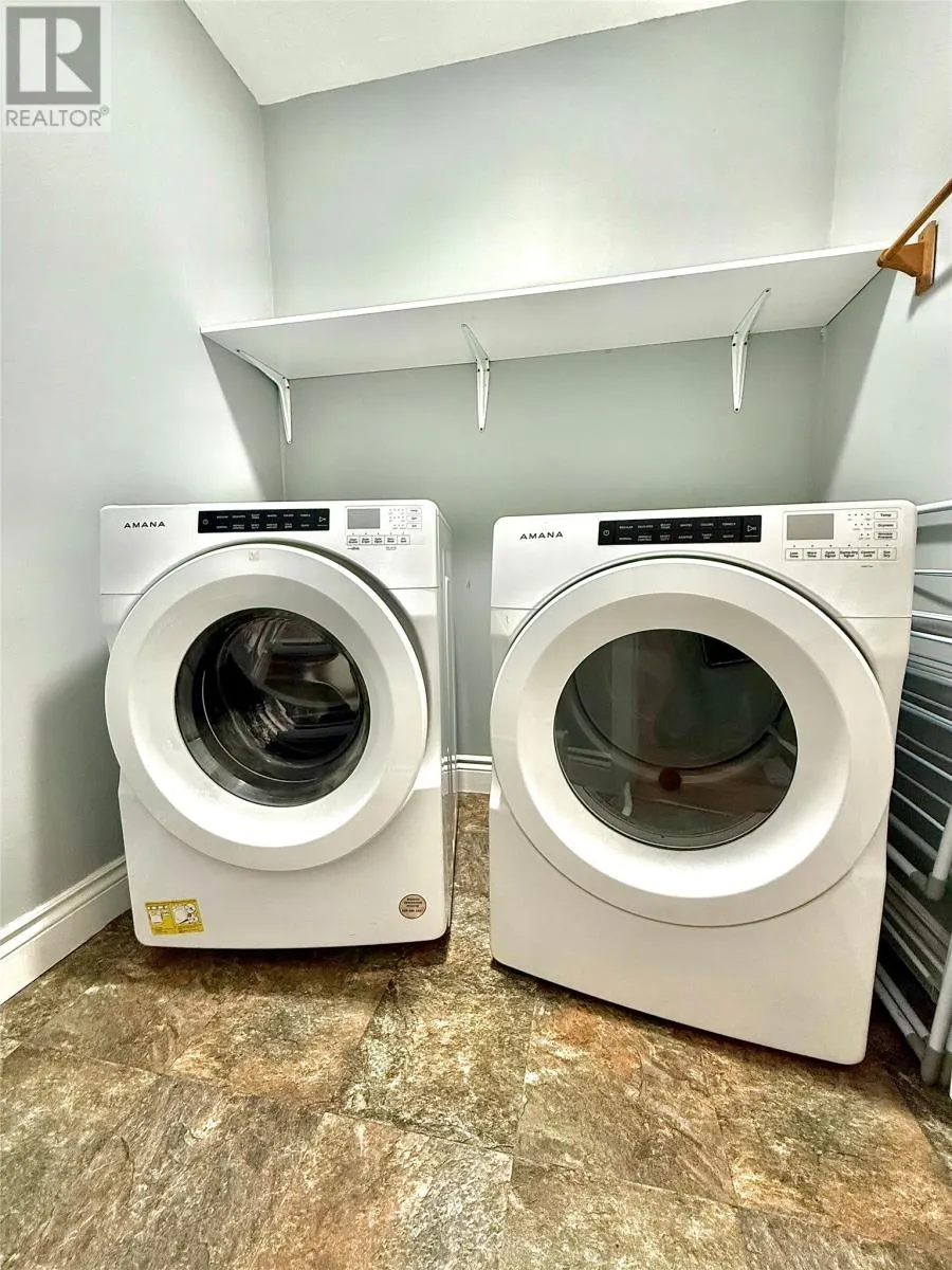 22 JACQUELINE Avenue