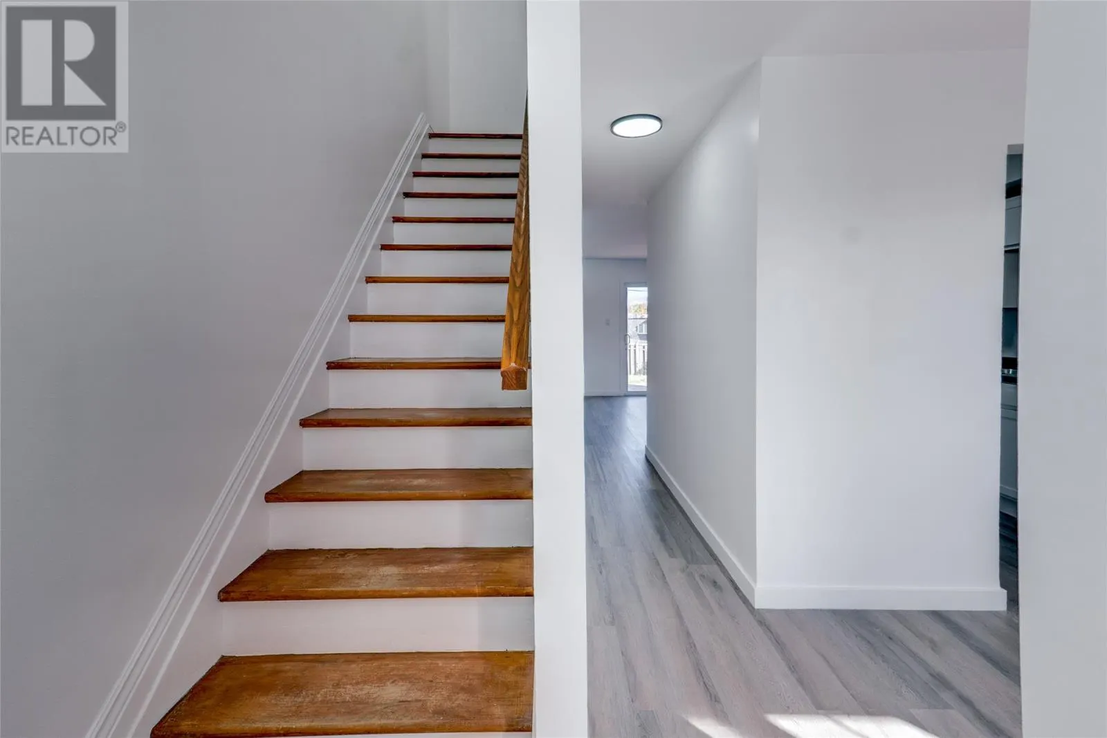 13 Hickman Place