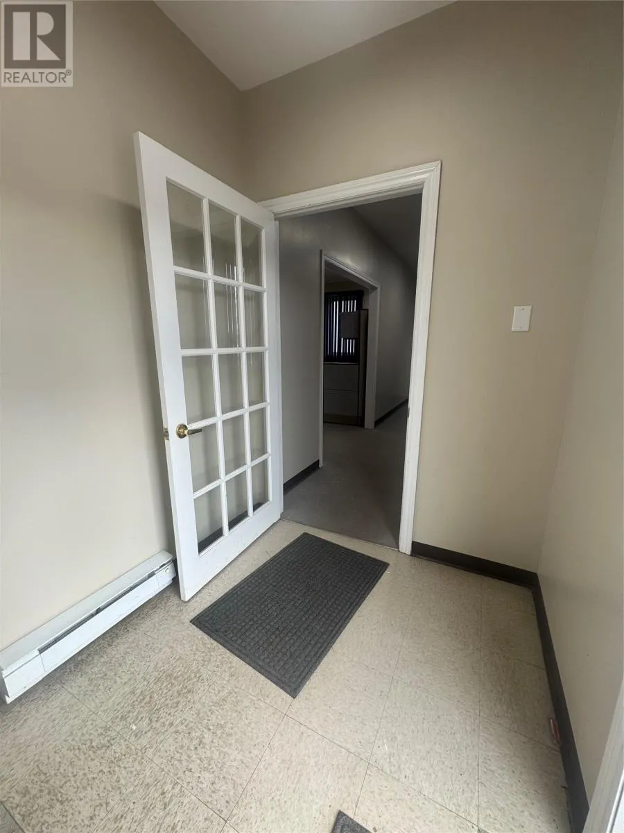 8A Hardy Avenue Unit#B, #B