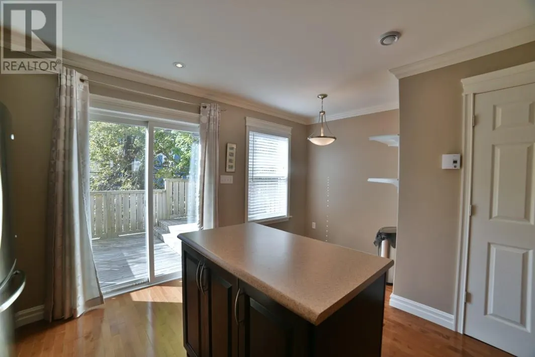 11 Brine Street
