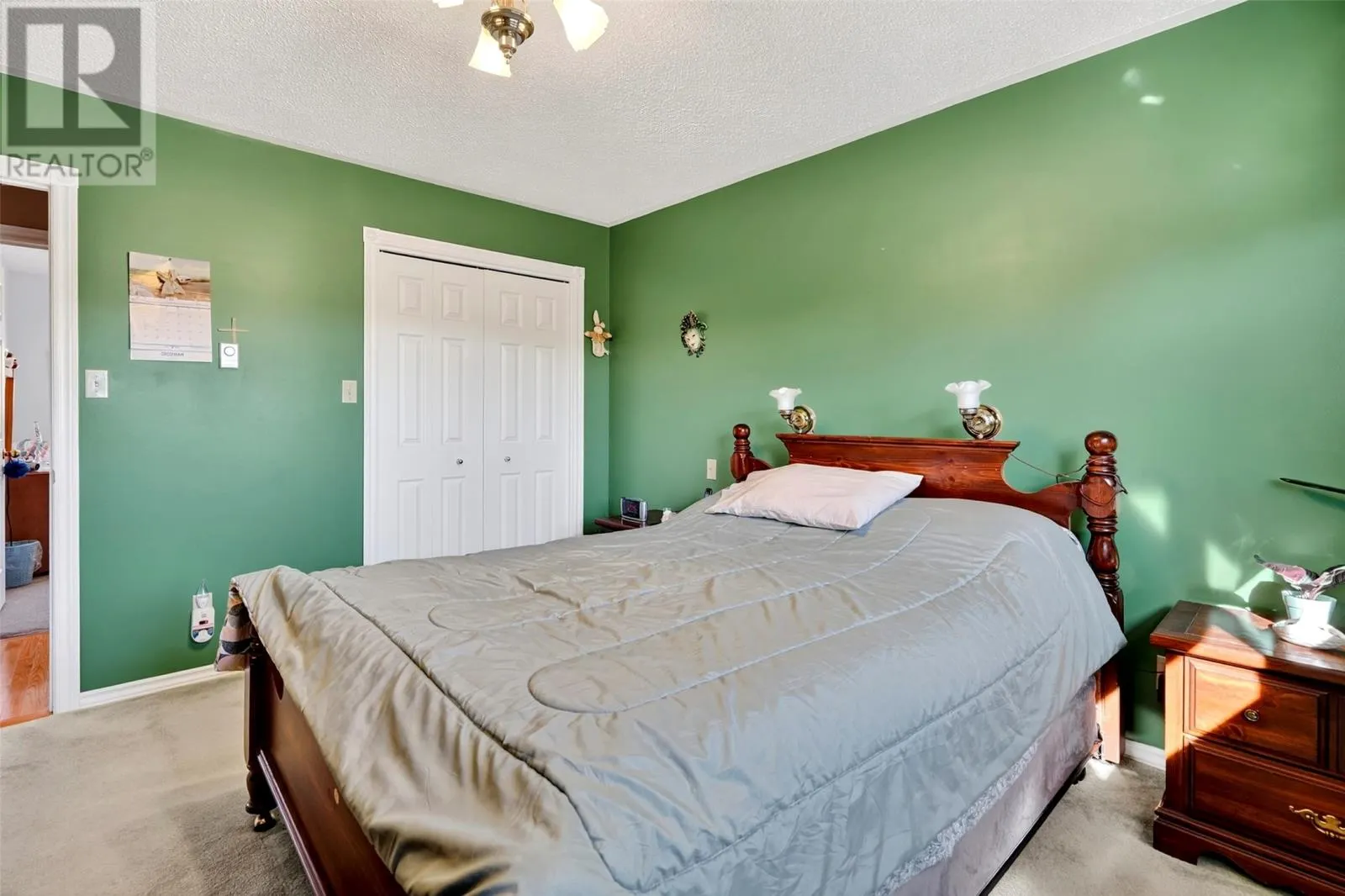 71 - 75 Country Road