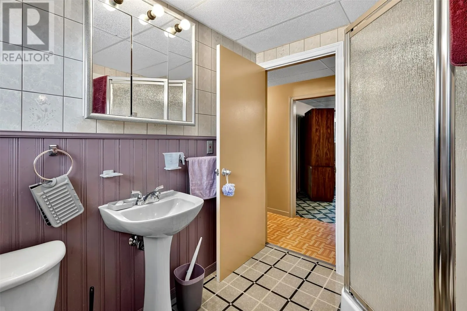 71 - 75 Country Road