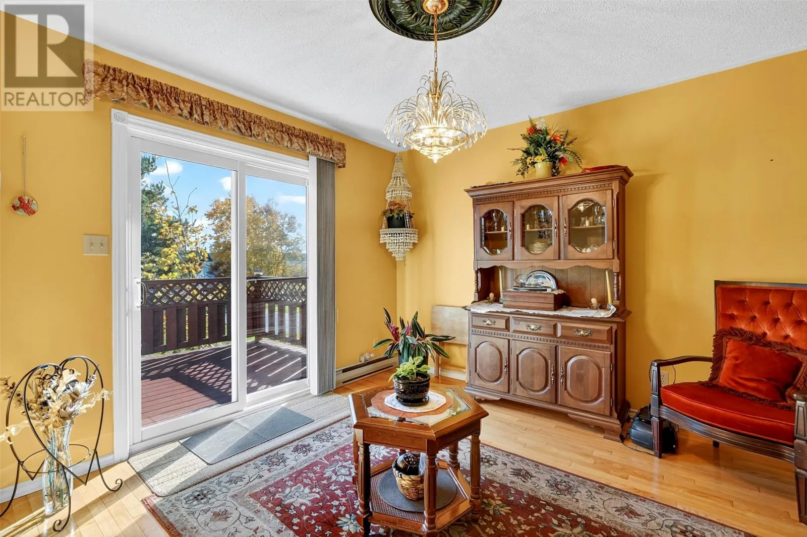 71 - 75 Country Road