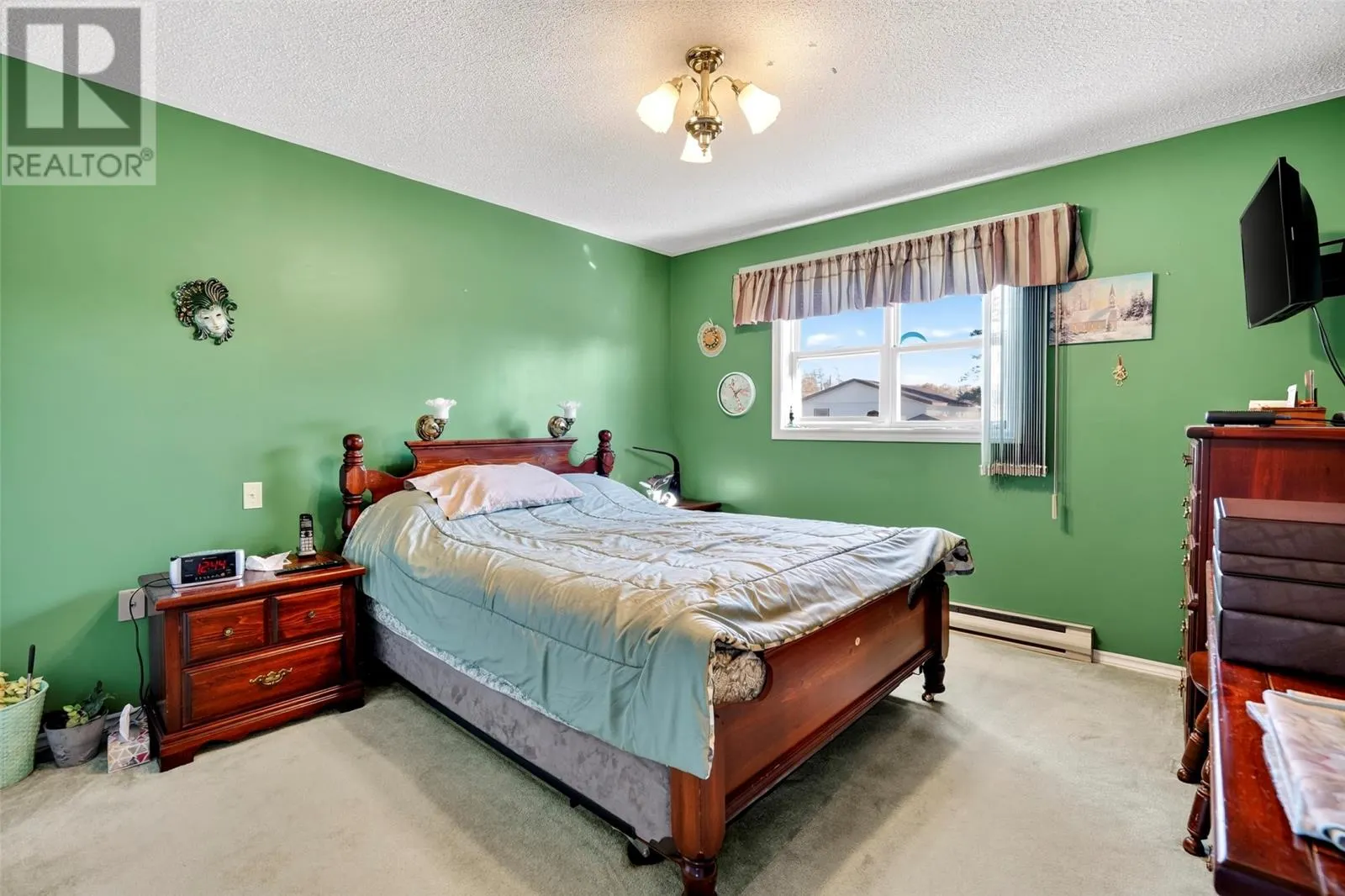 71 - 75 Country Road