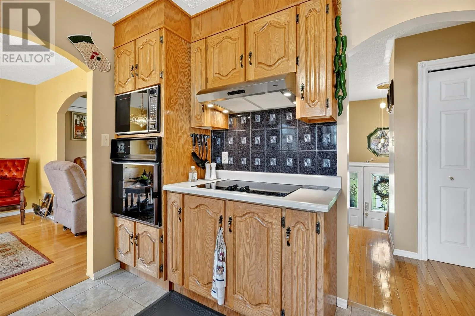 71 - 75 Country Road