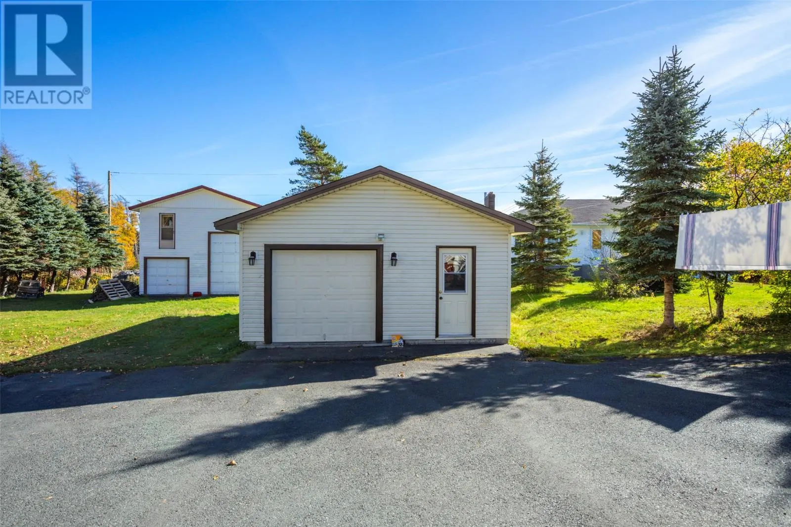 71 - 75 Country Road