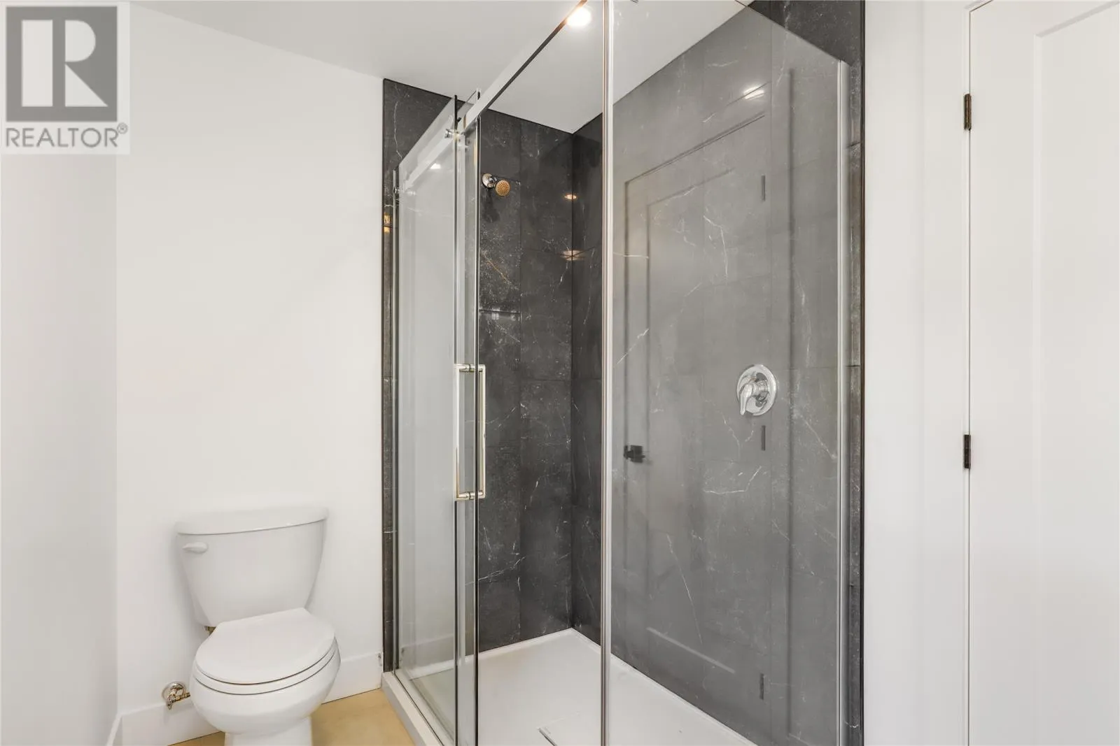 13 Mountainview Drive