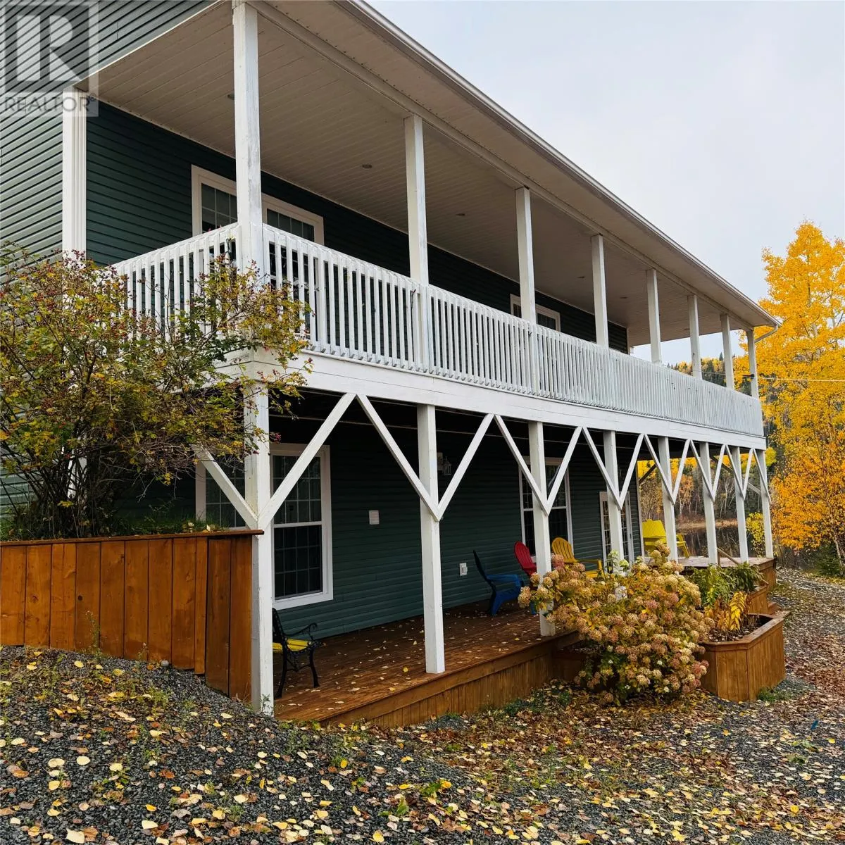 16A Lakeview Crescent