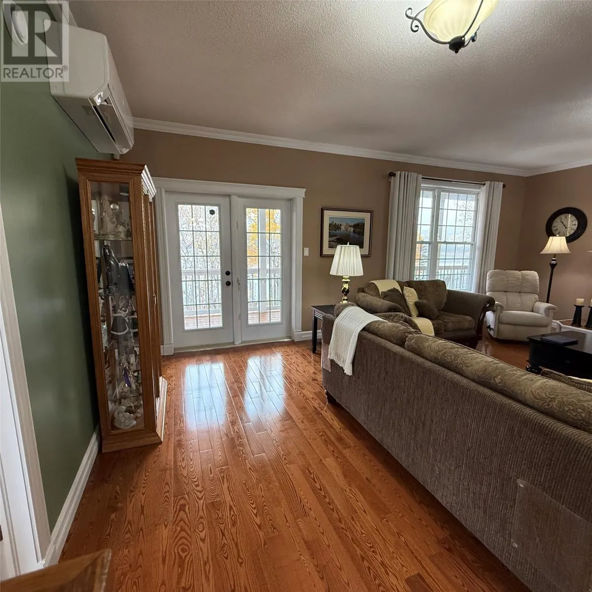 16A Lakeview Crescent