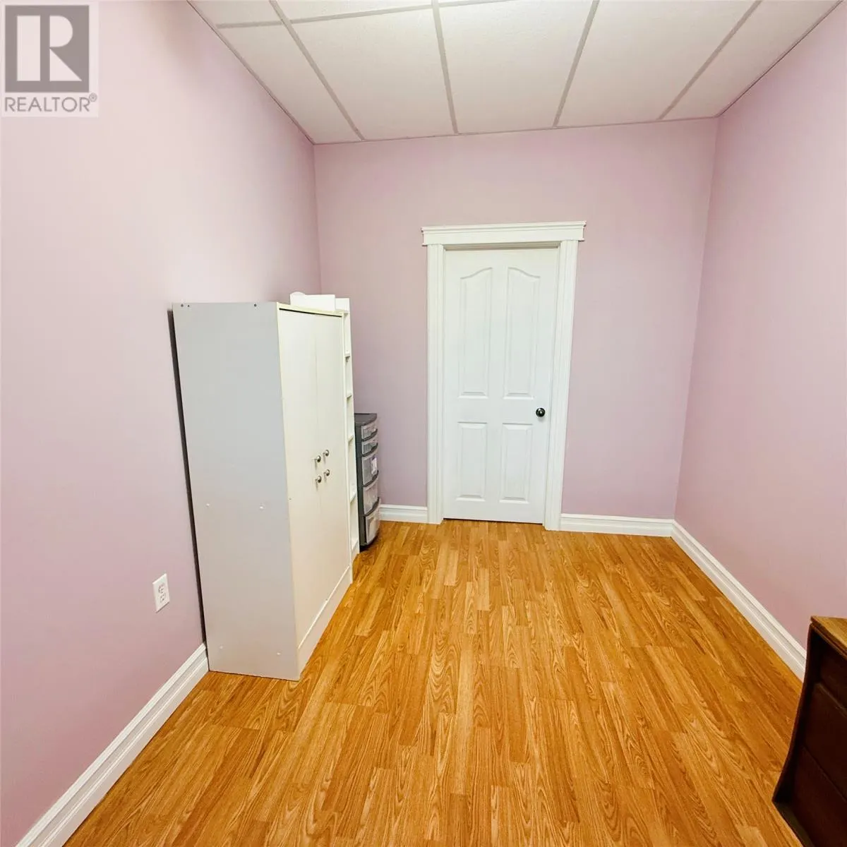 16A Lakeview Crescent