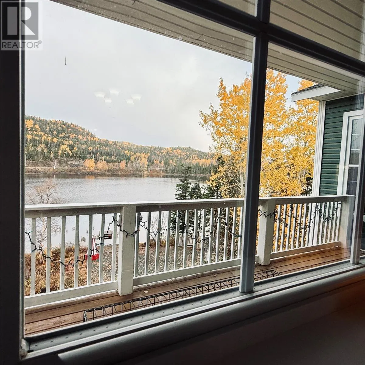 16A Lakeview Crescent