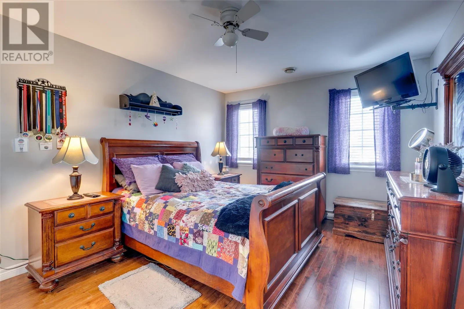 52 Discovery Crescent