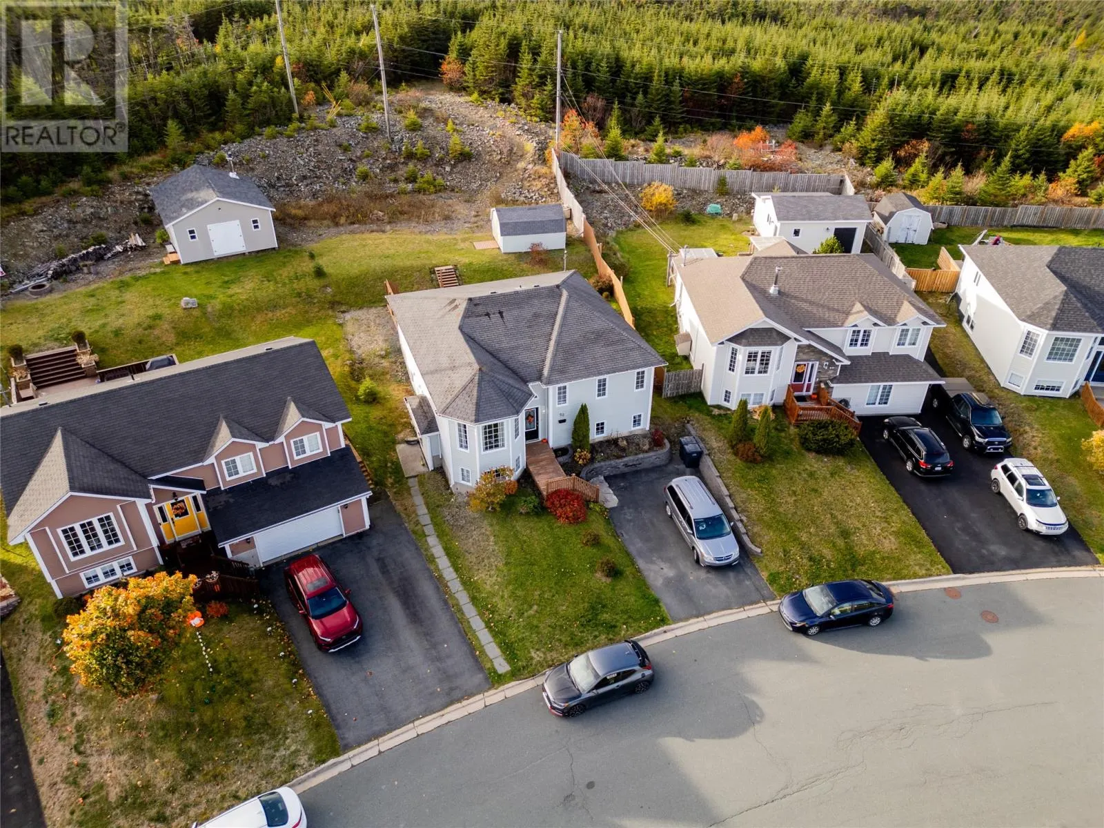 52 Discovery Crescent