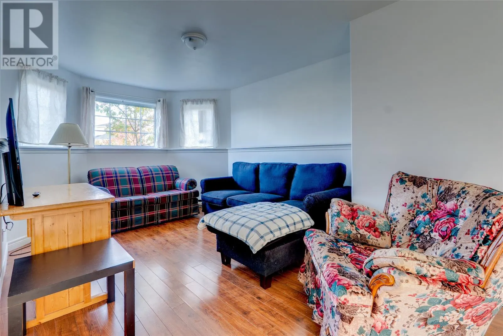 52 Discovery Crescent