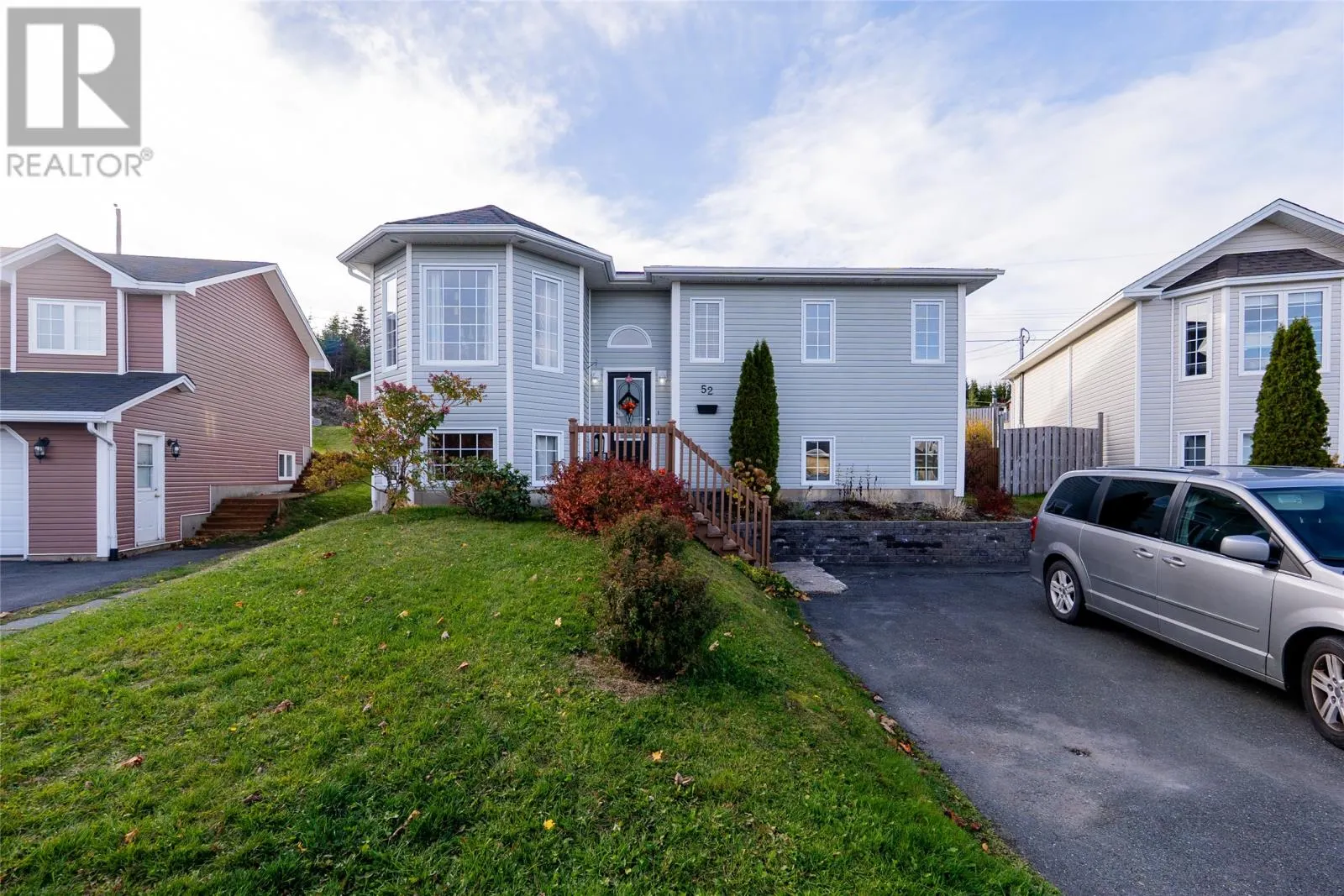 52 Discovery Crescent