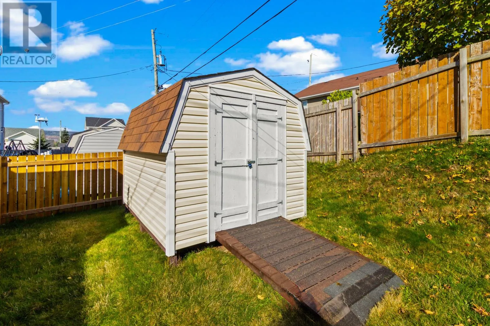 11 Long Beach Street