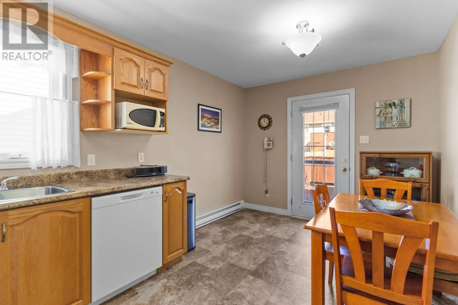 11 Long Beach Street