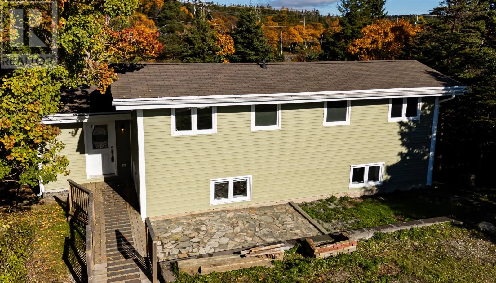 476 Dogberry Hill Road