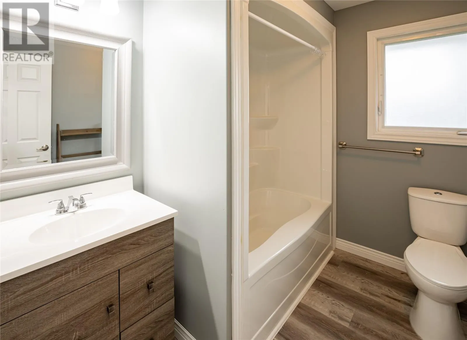 476 Dogberry Hill Road