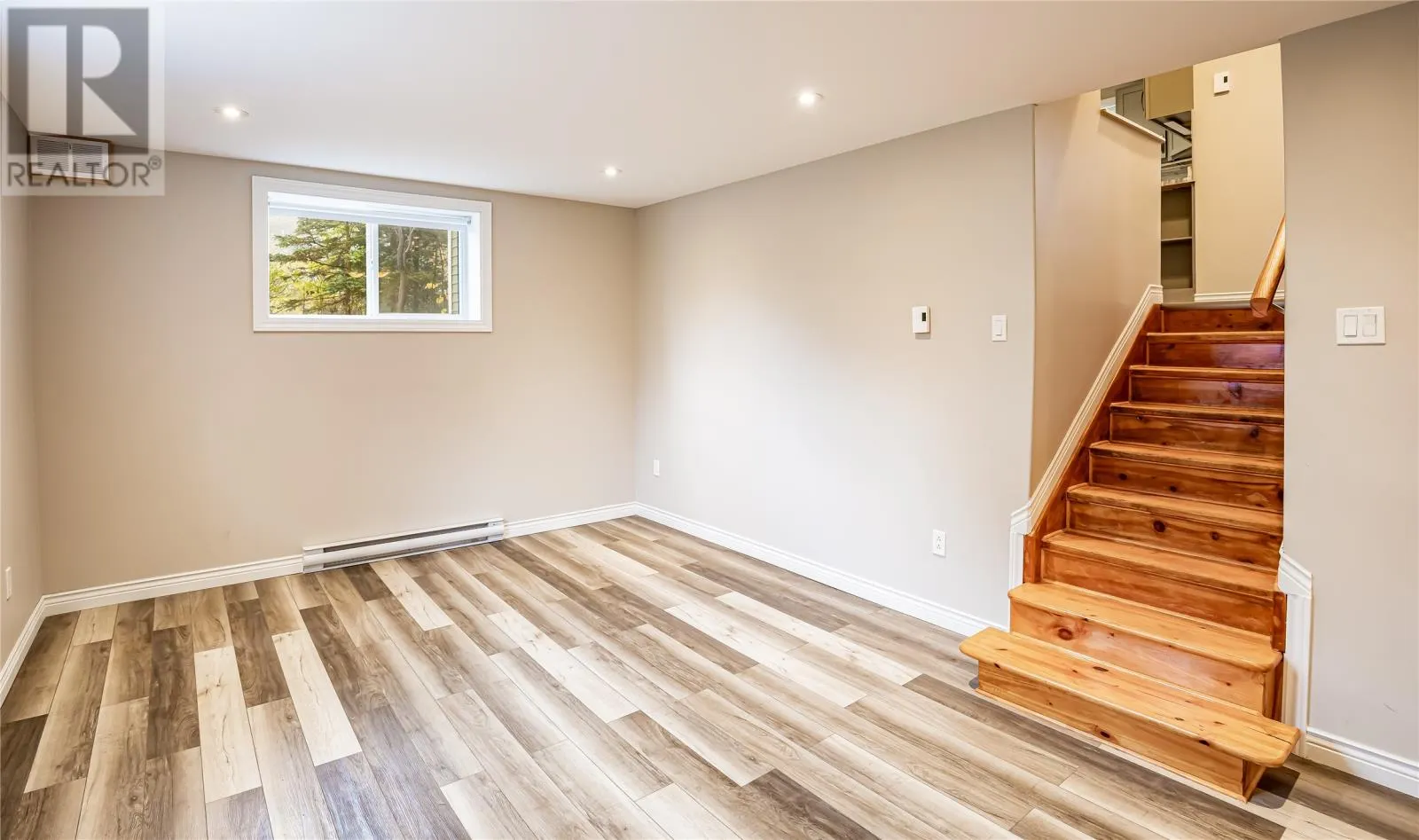 476 Dogberry Hill Road