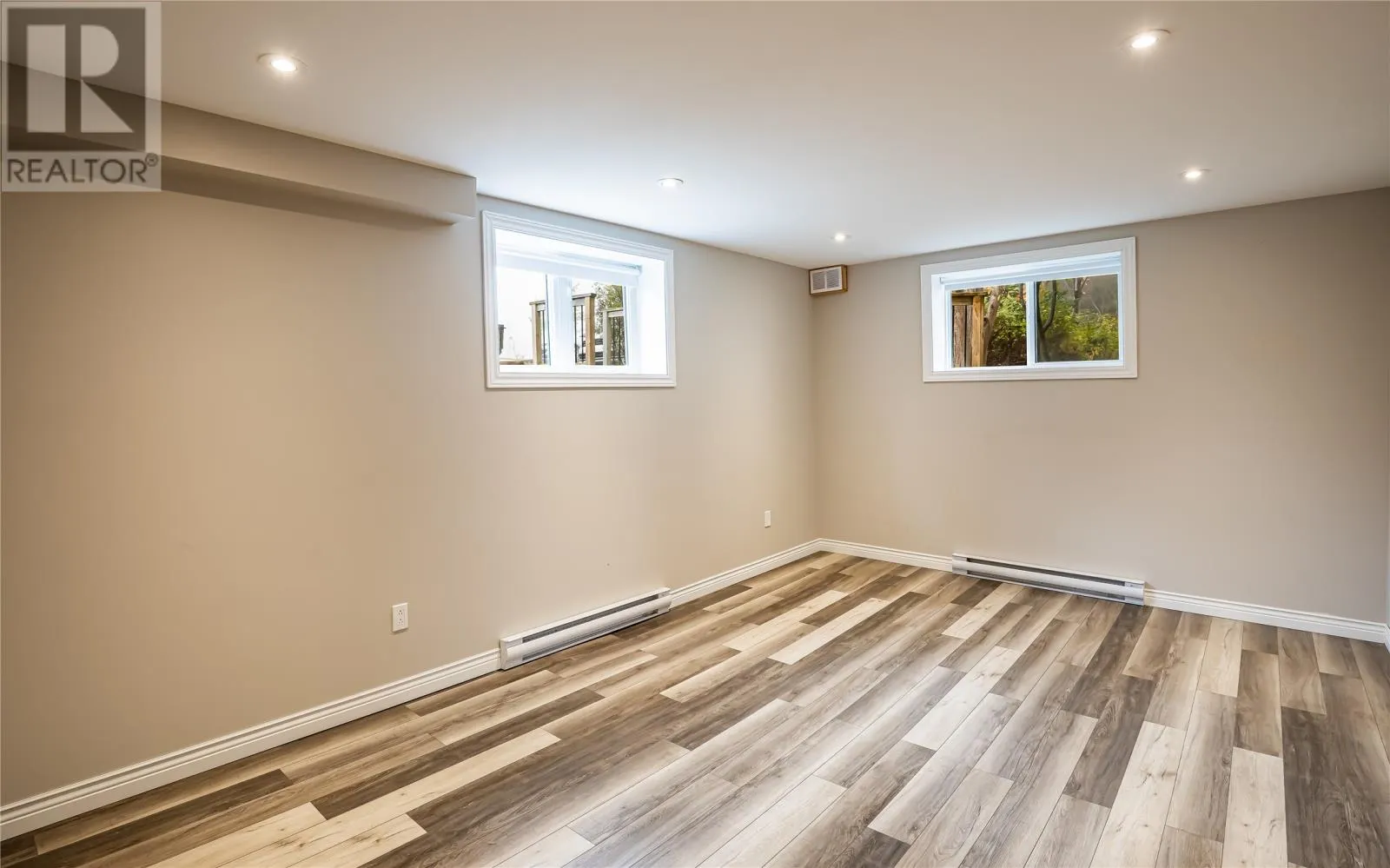 476 Dogberry Hill Road