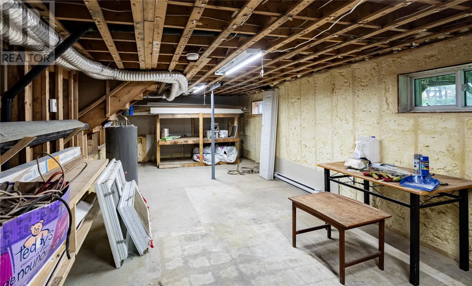 476 Dogberry Hill Road