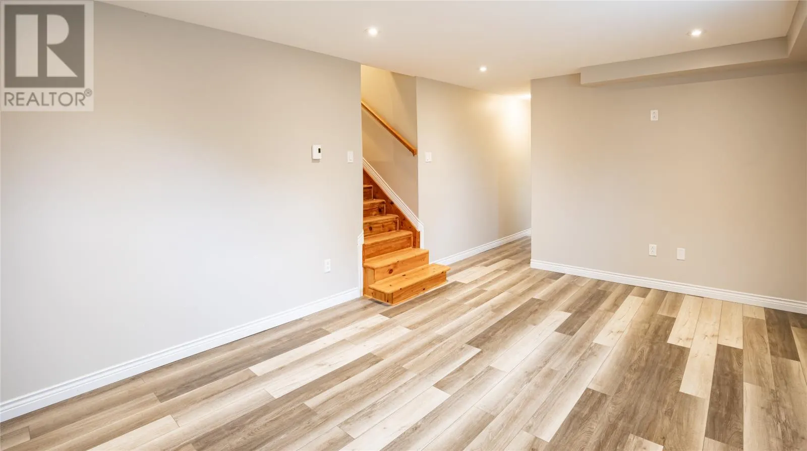 476 Dogberry Hill Road