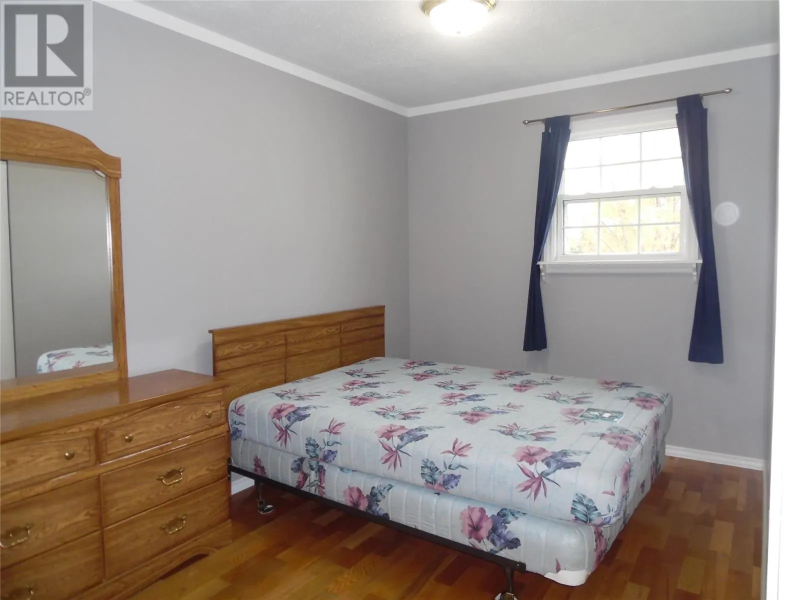 384 Random Island Road Road