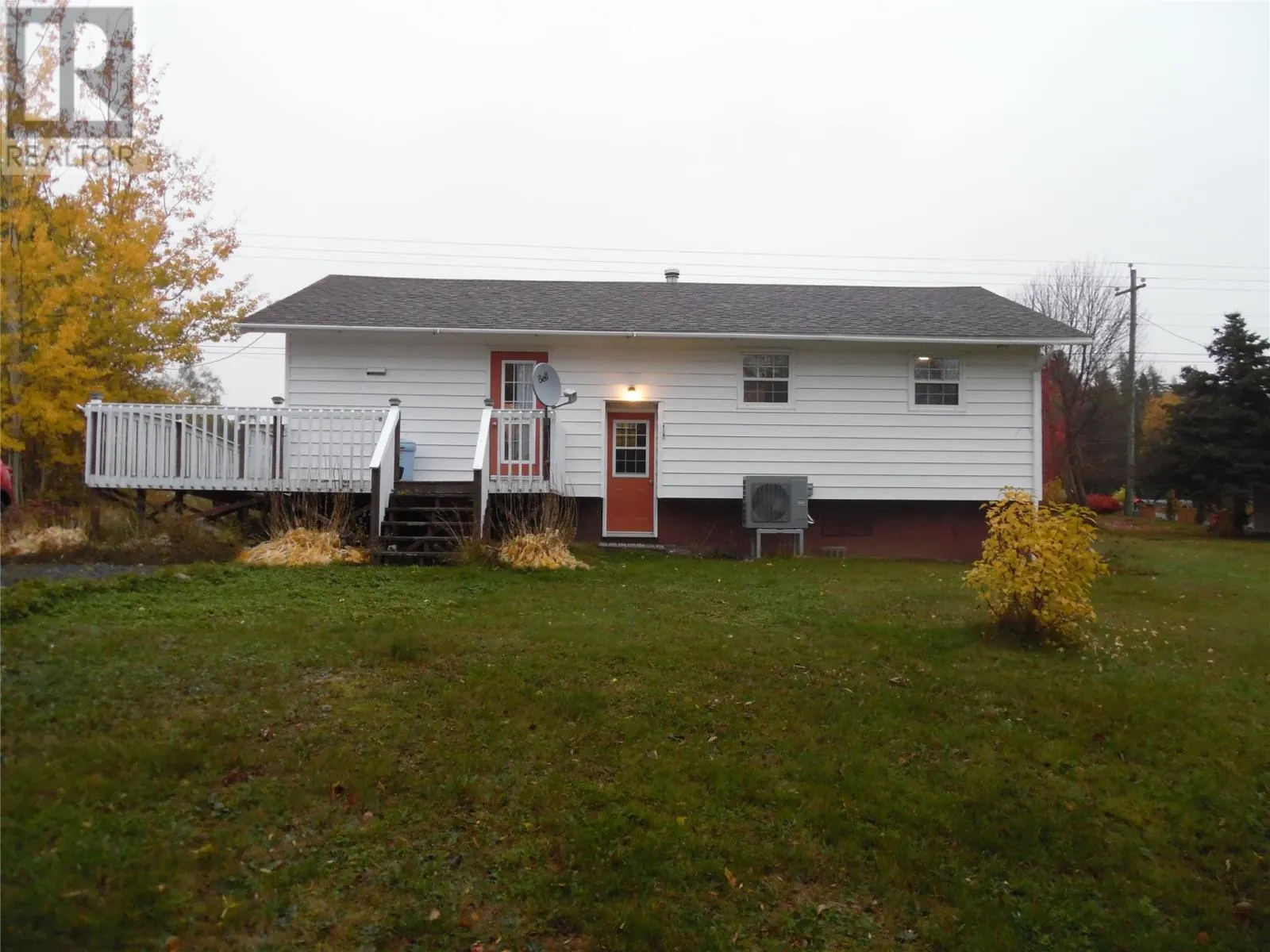 384 Random Island Road Road