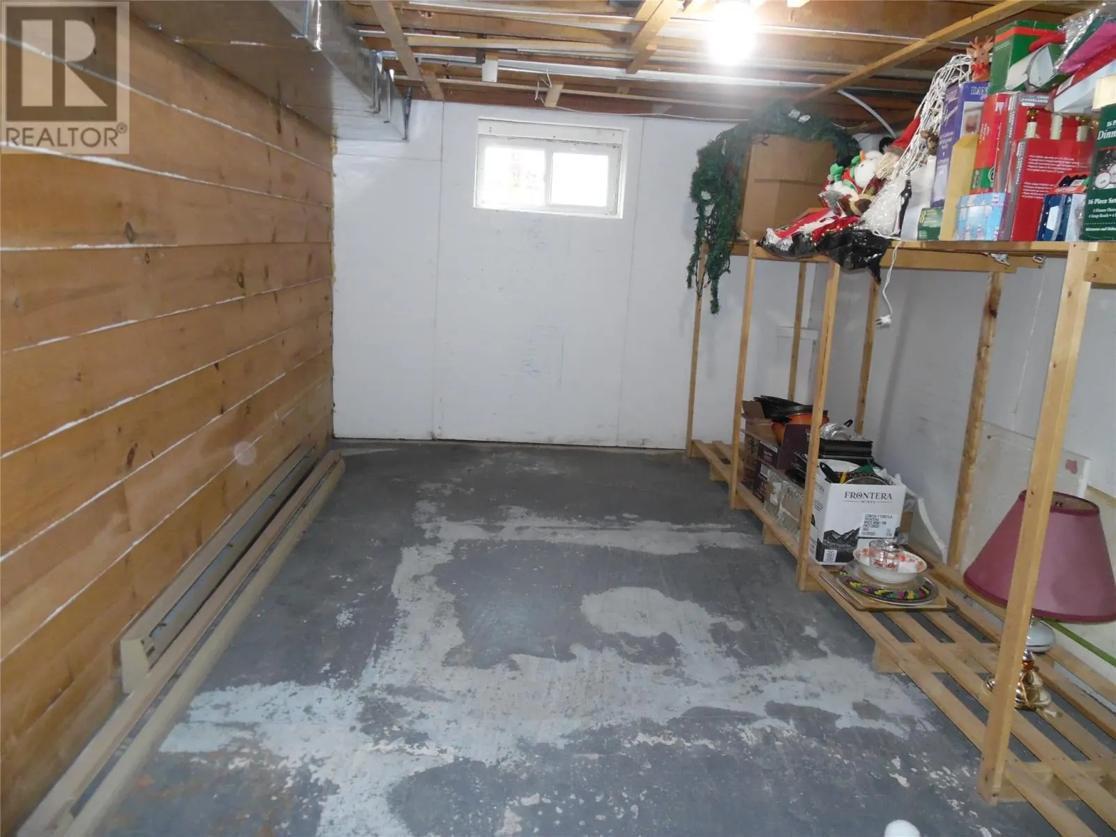 384 Random Island Road Road