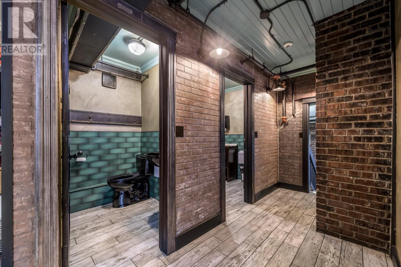 288-290 Duckworth Street